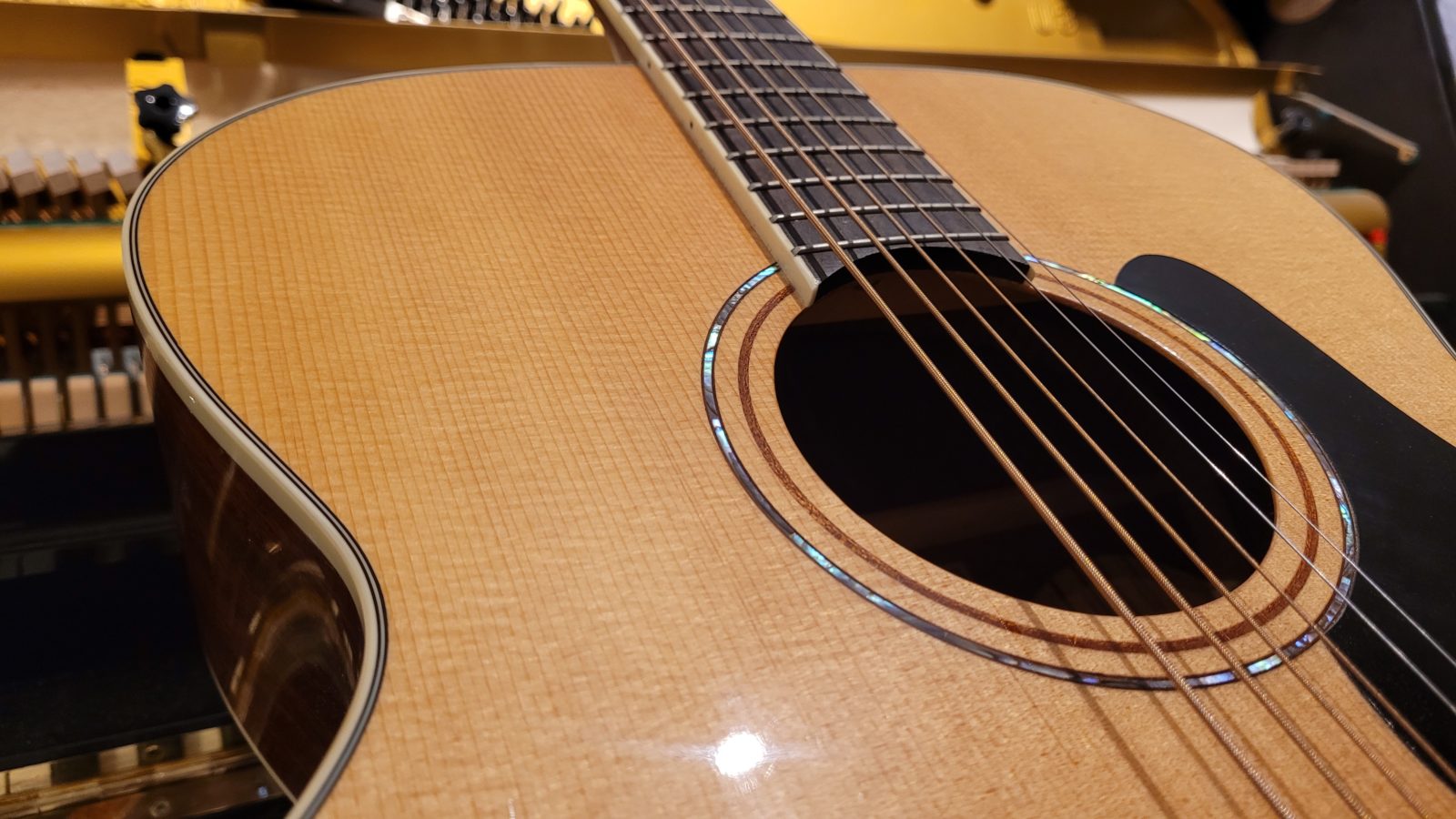 Acoustic Guitar