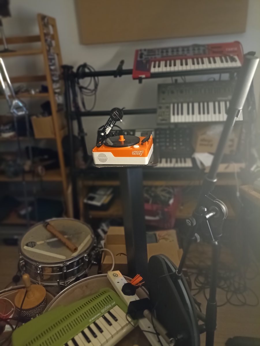 STUDIO CHAOS 2_SOUND DUST